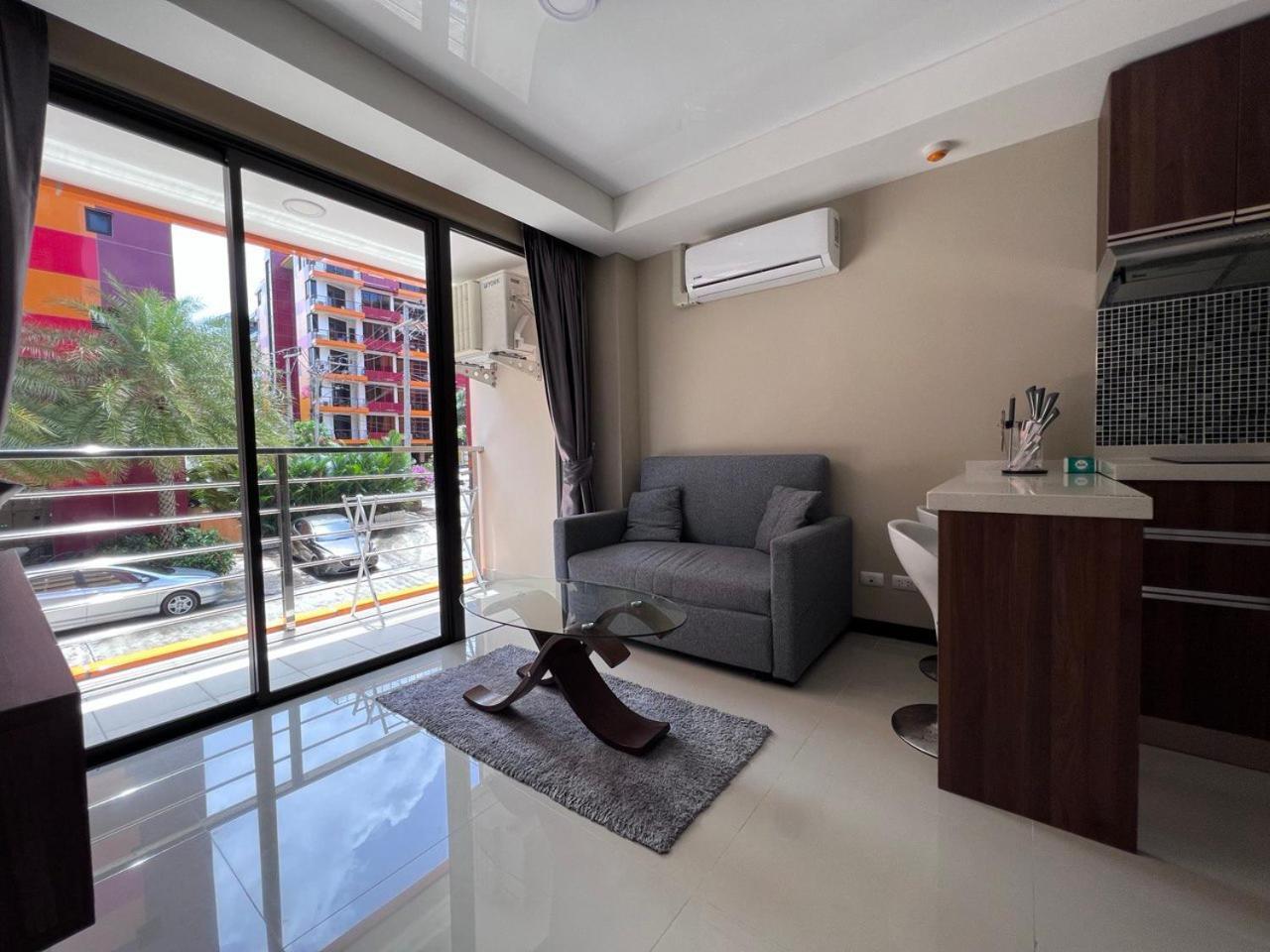 Naiharn Pearl Condo Hotel By Villacarte Nai Harn Room photo